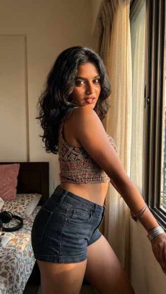 Mumbai escort service